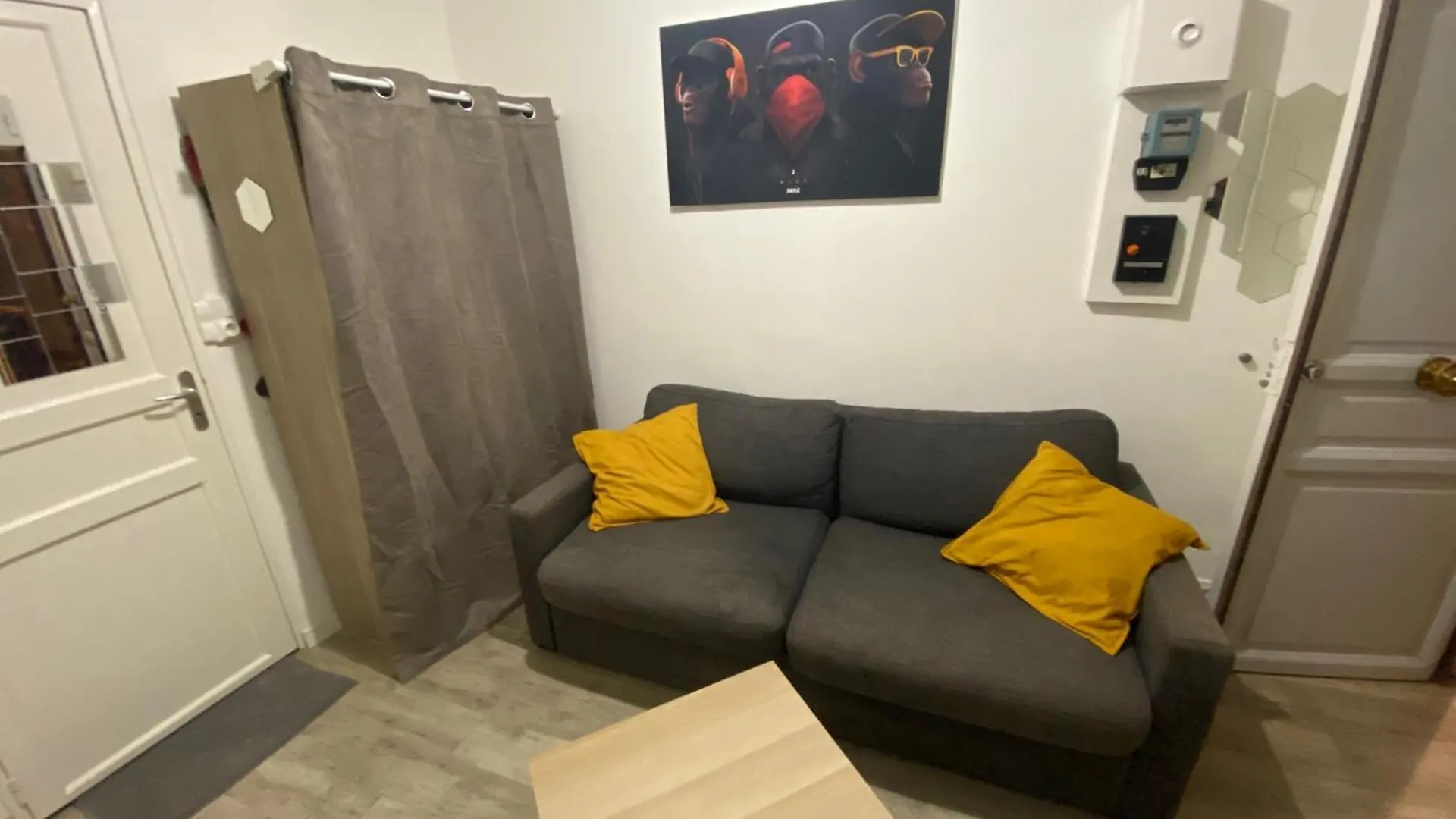Studio Cosy Et Moderne Dans Le Centre Anime De Paris France